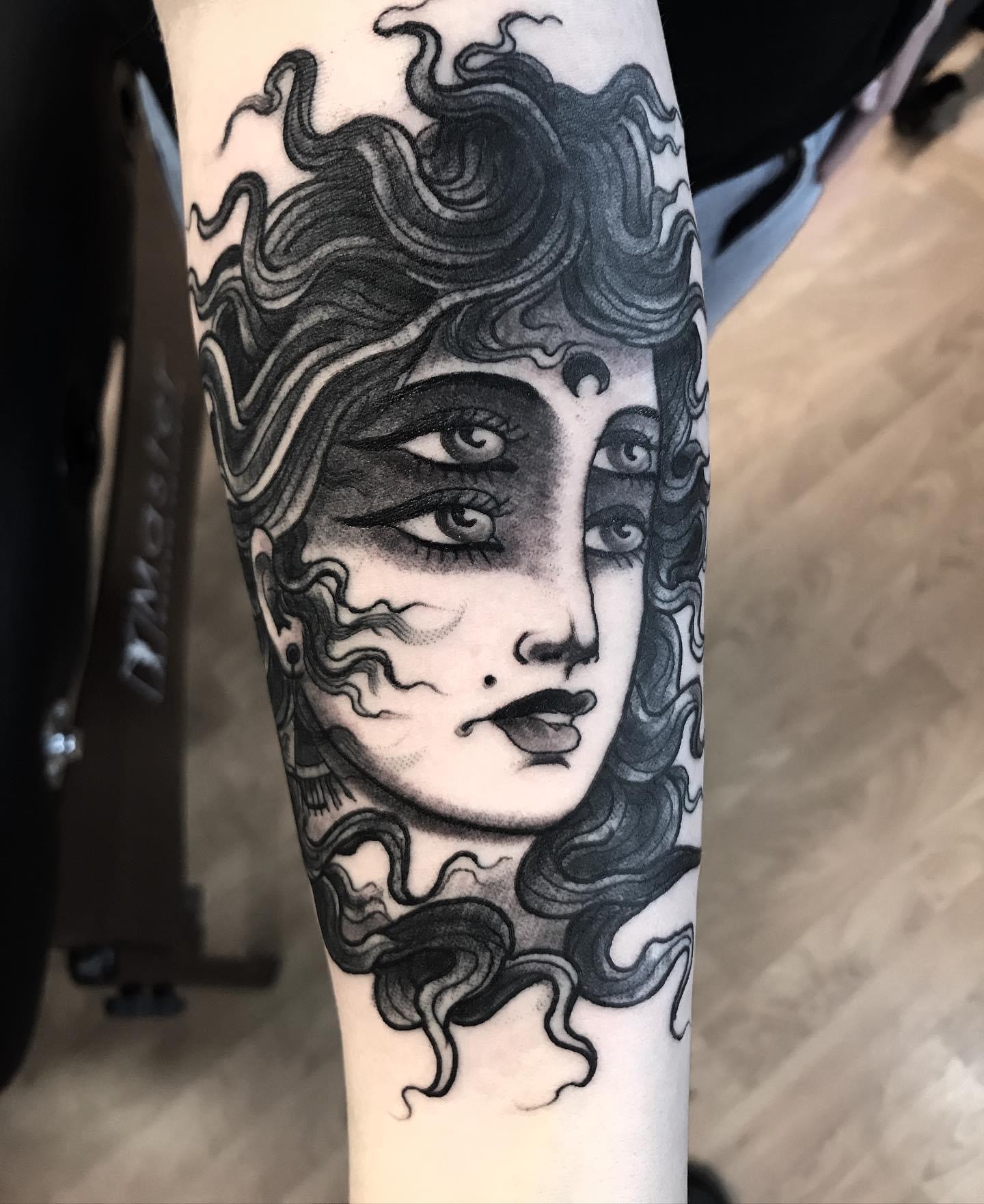 Three eyed woman, black and grey